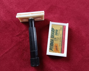 Vintage razor for shaving,shaving kit
