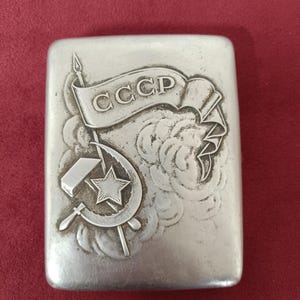 Portasigarette vintage di propaganda dell'URSS, scatola di sigari, vintage