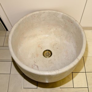 Marble Bath Sink: Elevate your bathroom vanity with Turkish Bath elegance! Indulge in the opulence of a marble sink