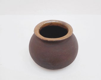 Stoneware Vase - Minimalist Style - Wheelthrown Ceramic Vase - Ikebana Vase