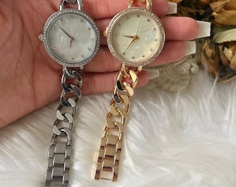 Large dial mother of Pearl watch