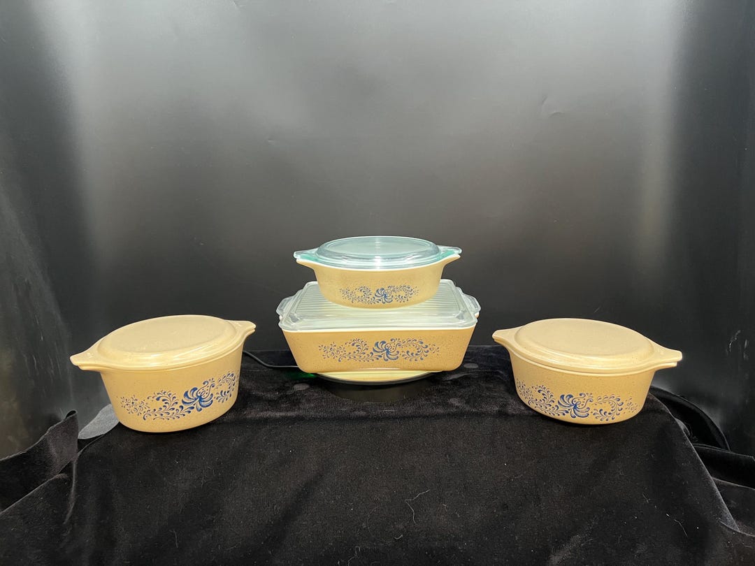 PYREX Homestead Tan & Blue (471, 472, 473, 502), Each Sold Separately ...