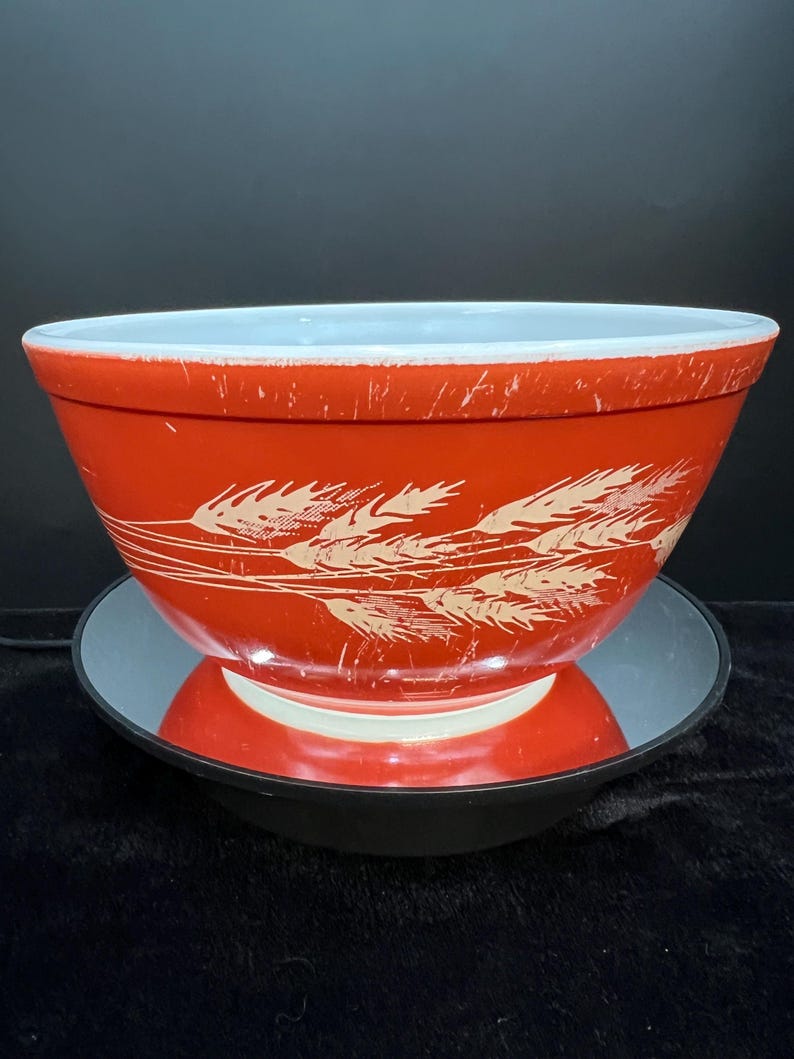 Pyrex Autumn Harvest Wheat. Mixing Bowls Pattern 402 (1.5qt) and 403 (2 ...