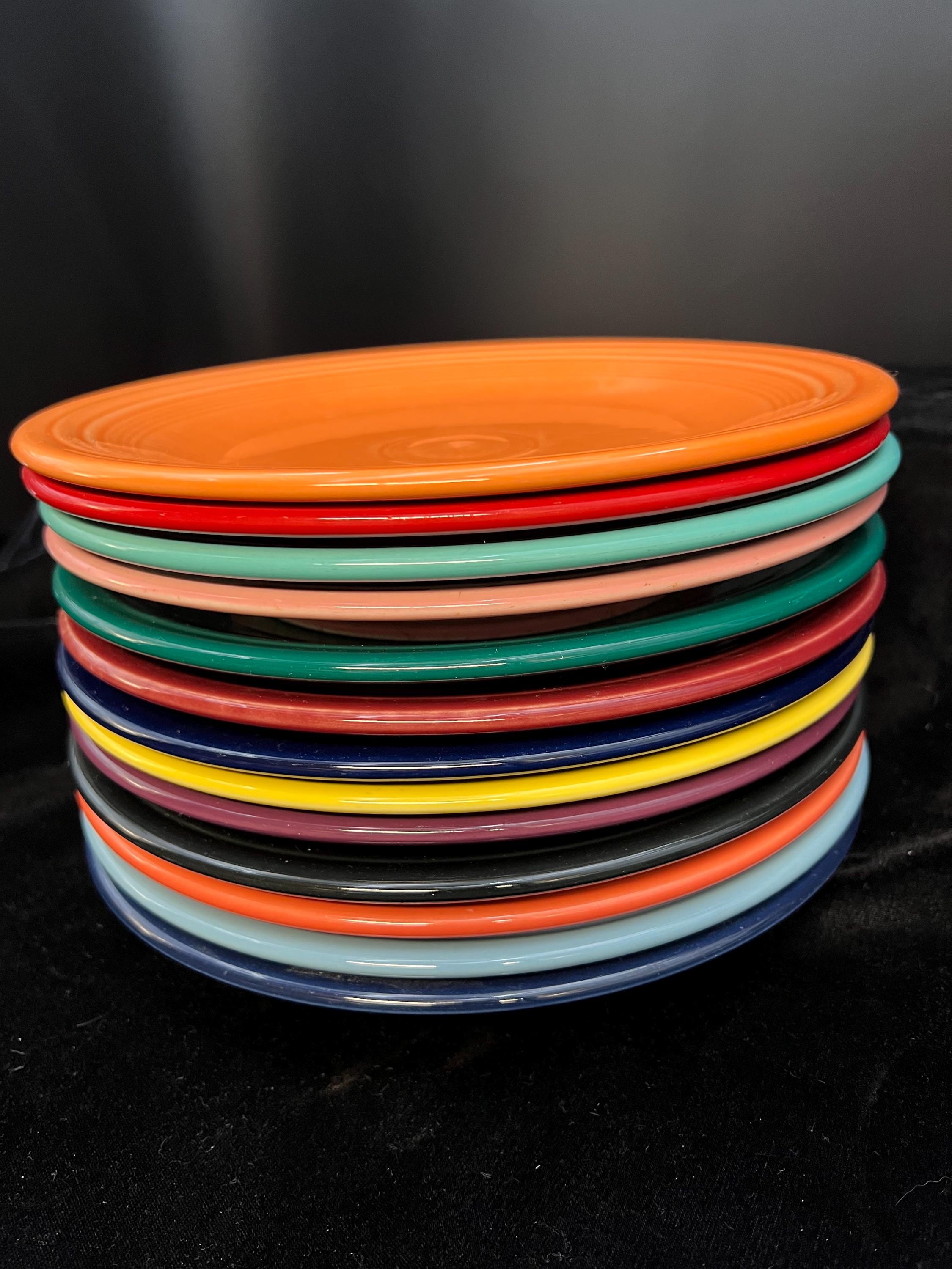 Fiesta ware plates: luncheon (9"). Vintage in great condition; I do NOT offer heavily scratched, chipped, or discolored. FREE SHIPPING