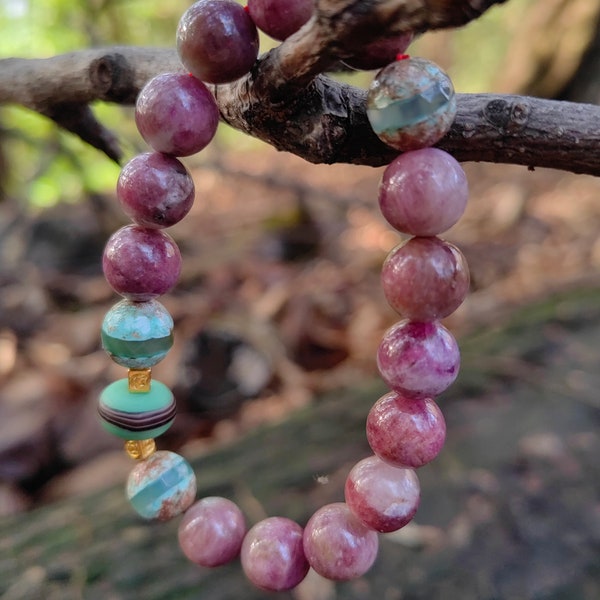 Bracelet femme en Rhodonite et les perles tibétaines, cadeau st Valentin pièce unique fait main sur mésure, cristal, agate, onyx, quartz