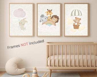 Quadro decorativo para quarto de bebê em aquarela, com animais fofos.