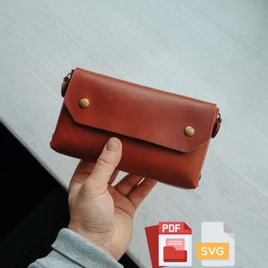 Bolsa One Piece - Estampa de Couro | Bolsa Unissex de Cintura, Ombro e Transversal
