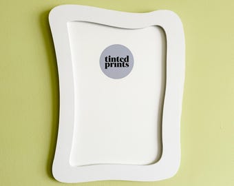 Wavy Picture Frame A4 | White Organic Shape | Free Shipping Australia | Gallery Wall Frame | Unique Home Decor Gift | Australian Made