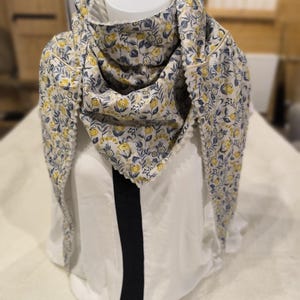 scarf
