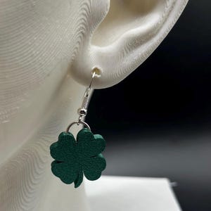 Clover leaf earrings / shamrock earrings / lucky charm / party / festival