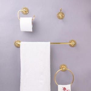 SHOBIXX- Set di 4 ganci in ottone di alta qualità fatti a mano per il bagno / porta carta igienica / gancio da parete / porta asciugamani / elegante decorazione per il bagno