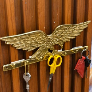 SHOBIXX- Large Brass Eagle Gold Hook 7 Arm Wall Hook Key Holder Wall Hanging | Multipurpose Wall Hook | Vintage Style Wall Mounts Towel Hook
