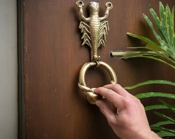 SHOBIXX | Brass Scorpion Door Knocker | Vintage Style Brass Door Knocker | Antique Door Knocker |  Unique Doorbell | Decorative Knocker