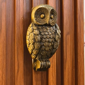 SHOBIXX | Heavy Rust Free Iron Owl Door Knocker | Enhance Your Entryway with an Owl Door Knocker | Antique Door Knocker with Good Sound
