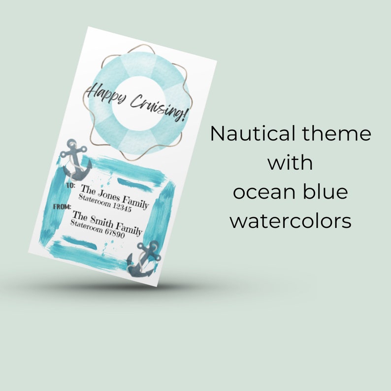 Puede incluir: Una etiqueta de regalo con tem&aacute;tica n&aacute;utica con un fondo de acuarela azul y un salvavidas, un ancla y el texto "Happy Cruising!" La etiqueta tambi&eacute;n incluye el texto "The Jones Family, Stateroom 12345" y "The Smith Family, Stateroom 67890".