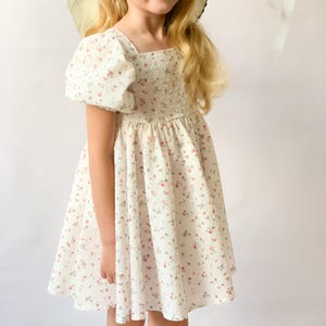 Girl&#39;s Puff Sleeve Dress PDF Sewing Pattern Raised Waist 80-116 cm Instant Download
