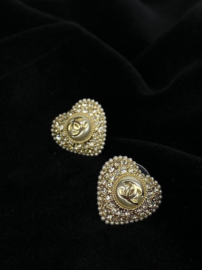 18k Chanel Earrings 
