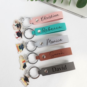 Personalized Leather Graduation Keychain,Gift for Graduate,Graduation Keychain,College Graduation Gift,Graduation Gift for Her,Class of 2025
