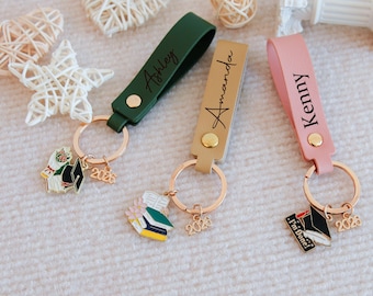 Personalized Name Leather Graduation Keychain,Graduation Gift,2026 Class Keychain,Wristlet Keychain Gift for Her, Colloege Graduation Gift