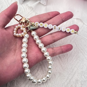 Anpassbare Muschelperle Schlüsselanhänger, glänzende Muschelperle Schlüsselanhänger, süße Muschelperle Schlüsselanhänger für Frauen, elegantes Schmuckzubehör