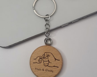 Personalized Engraved Fist Bump Wooden Keyring,Fathers Day Gift, Gift for Daddy, Daddy Keyring,Daddy Birthday Gift,Gift for Him,Gift for Dad