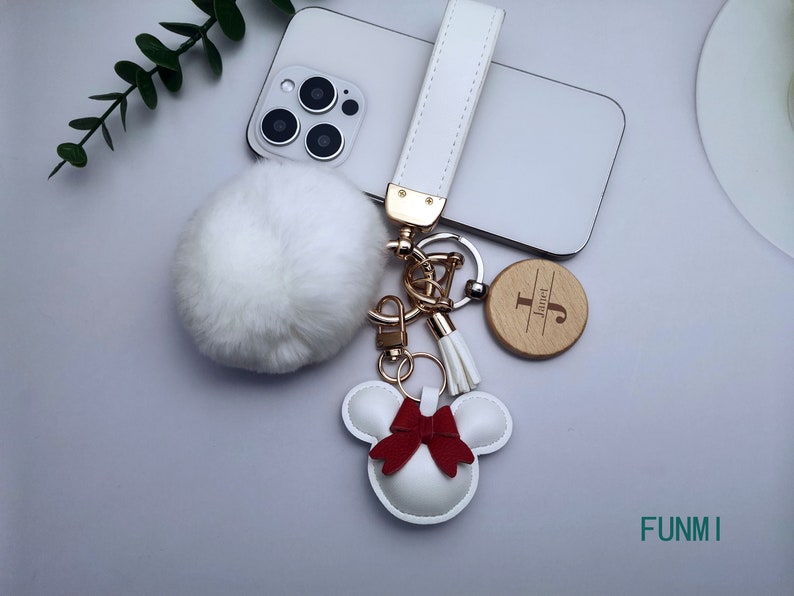 Porte-clés en cuir avec prénom personnalisé, porte-clés de luxe, porte-clés à bandoulière monogrammé, cadeau initiales, joli porte-clés bracelet pour maman, cadeaux pour la fête des mères image 3