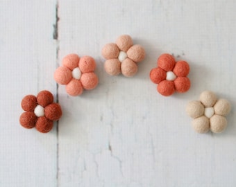 Boho Felt Daisy Set, Felt Flower, Boho Colors, Felt Ball Daisy, Boho Flowers, Peach Flowers, Rust Flowers, Daisy Tier Tray Decoration