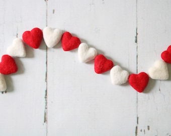Felt Heart Garland, Felt Ball Garland, Felt Shape Garland, Heart Garland, Felt Heart, Valentine's Day Garland, Mantle Decor, Valentine Decor