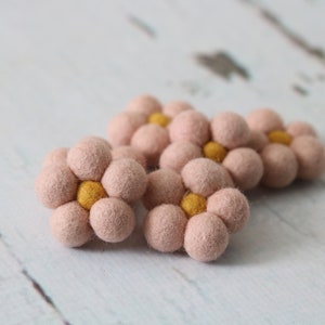 Boho Felt Daisy Set, Felt Flower, Boho Colors, Felt Ball Daisy, Boho Flowers, Daisy Tier Tray Decoration
