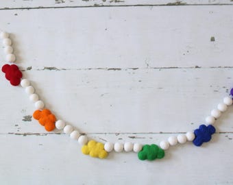Classic Rainbow and Cloud Felt Garland, Rainbow Garland, Rainbow Banner, Rainbow Decor, Rainbow Wall Decoration, Rainbow Colors, Bright Felt