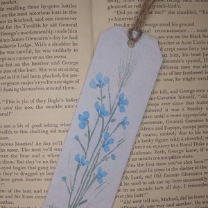 Handmade bookmark, recycled paper, handpainted with watercolours N°2