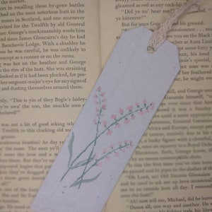 Handmade bookmark, recycled paper, handpainted with watercolours N°3