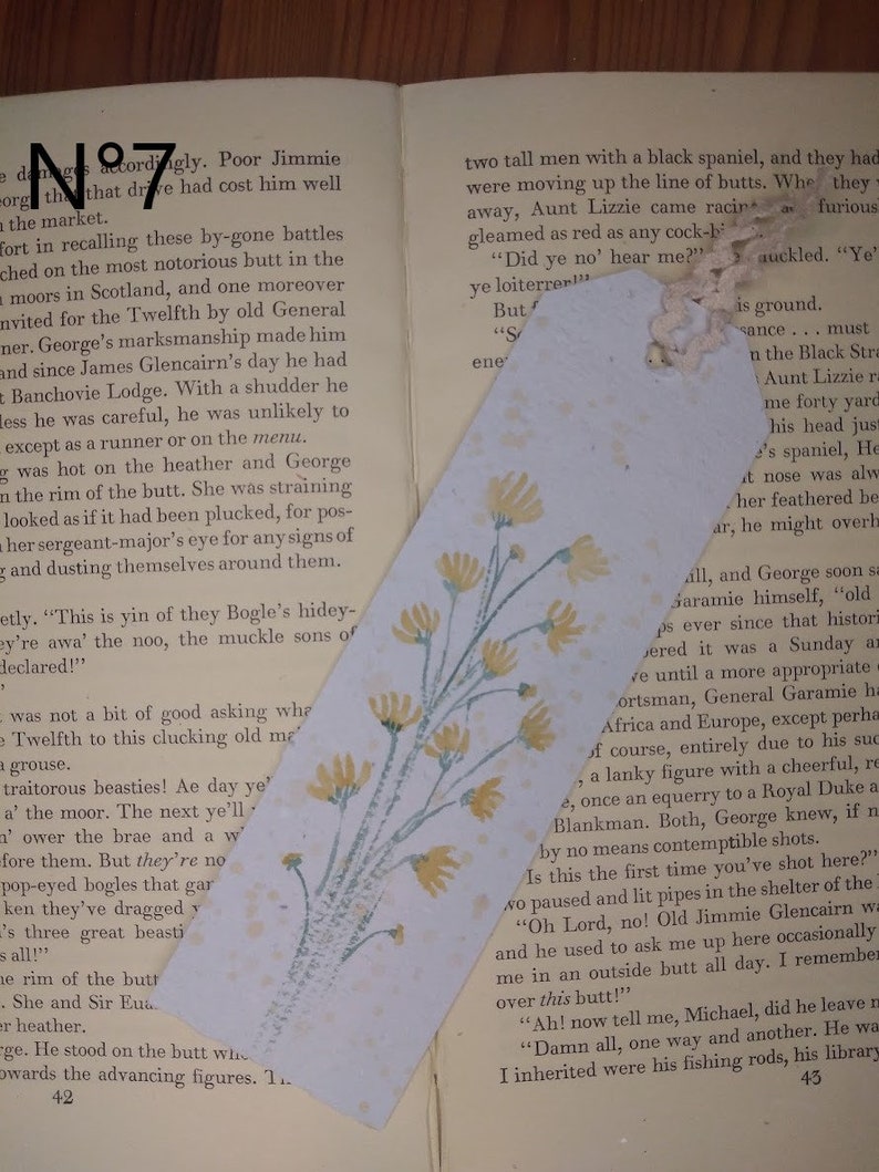 Handmade bookmark, recycled paper, handpainted with watercolours N°7