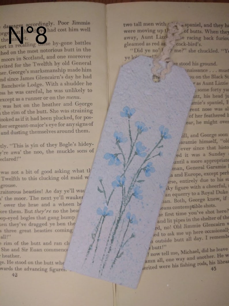 Handmade bookmark, recycled paper, handpainted with watercolours N°8