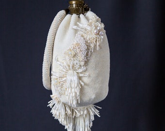 Pearl Designer beaded bridal handbag in Victorian and Art Deco style, beaded clutch pusre,  Crochet bucket bag for wedding or party