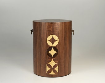Cremation urns in Walnut and Pine and Smoked Oak wood for human ashes and funeral cremation urn for pets (Mod Totem)