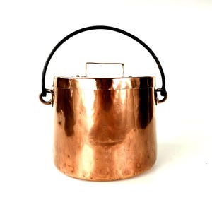 19th Century French Antique Copper Pot with Lid Vintage Tableware Kitchen Decoration Cookware Marie Antoinette Homedecor Castle Medieval ?