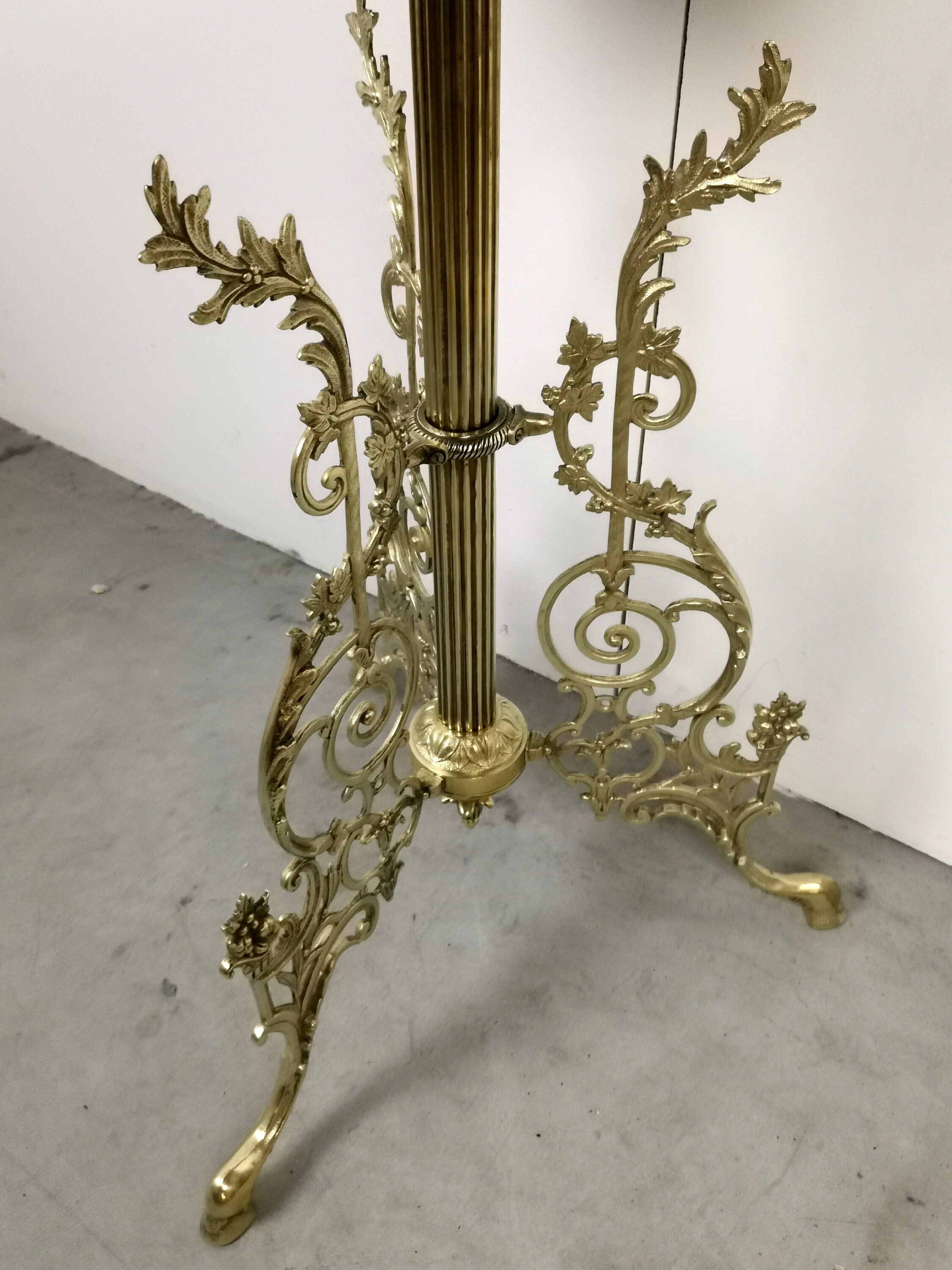 Price 1700 Euro French Antique Floor Oil Lamp / Vintage Light 19th