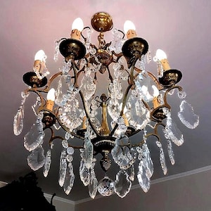 French Chandelier 8 Light Brass & Crystals 20th Ceiling Pendant Light Antique Glass Lamp style Louis XV Hollywood Regency Mid Century 8 Arm
