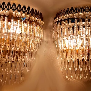 1 ITALIAN Crystal and Brass Sconce or Wall Lights , 1950  Vintage Lamps Crystal Glass / Lighting 20th Sconce Hollywood Regency 1 pcs Lantern