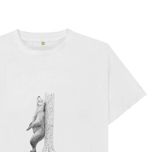 Scratching Bear Kids T-shirt