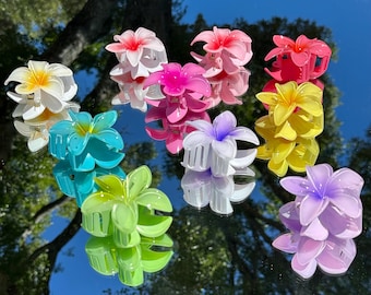 Tropical Plumeria Hair Clip: Hawaiian Flower, Beach Wedding Accessory