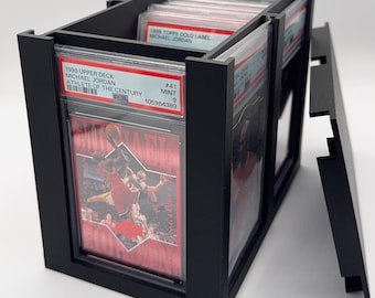 Caja expositora y de almacenamiento para tarjetas calificadas PSA CGC TAG, con capacidad para 31 cápsulas, con separador, impresa en 3D.