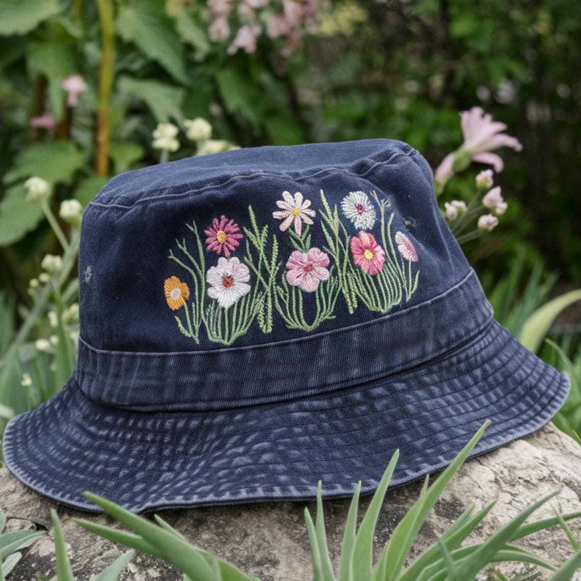 Embroidered Floral Bucket Hat, Wildflowers Vintage Bucket Hat, Flower Embroidery Summer Hat, Floral Beach Hat, Sun Garden Hat, Gift For Mom