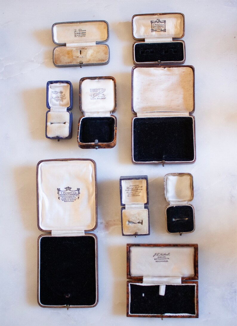 Antique Jewelry Display Boxes vintage Clamshell Ring Presentation Box Etsy