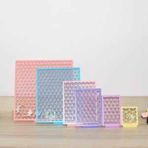 Asanoha Enamel pin display
