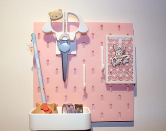 Mini Pegboard | for Desktop or Wall Mounting