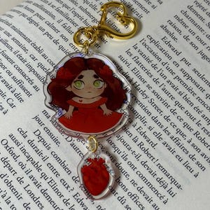 acrylic keychain - Heartless Marissa Meyer