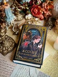 A Court of Silver Flames - Sarah J. Maas - Dust jacket product logo