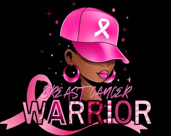 Könnte beinhalten: Eine rosafarbene Baseballkappe mit einem weißen Band oben. Die Kappe wird von einer Frau mit dunkler Haut und rosafarbenen Ohrringen getragen. Der Text "Breast Cancer Warrior" ist in pinken Glitzerbuchstaben mit einem rosafarbenen Band geschrieben.
